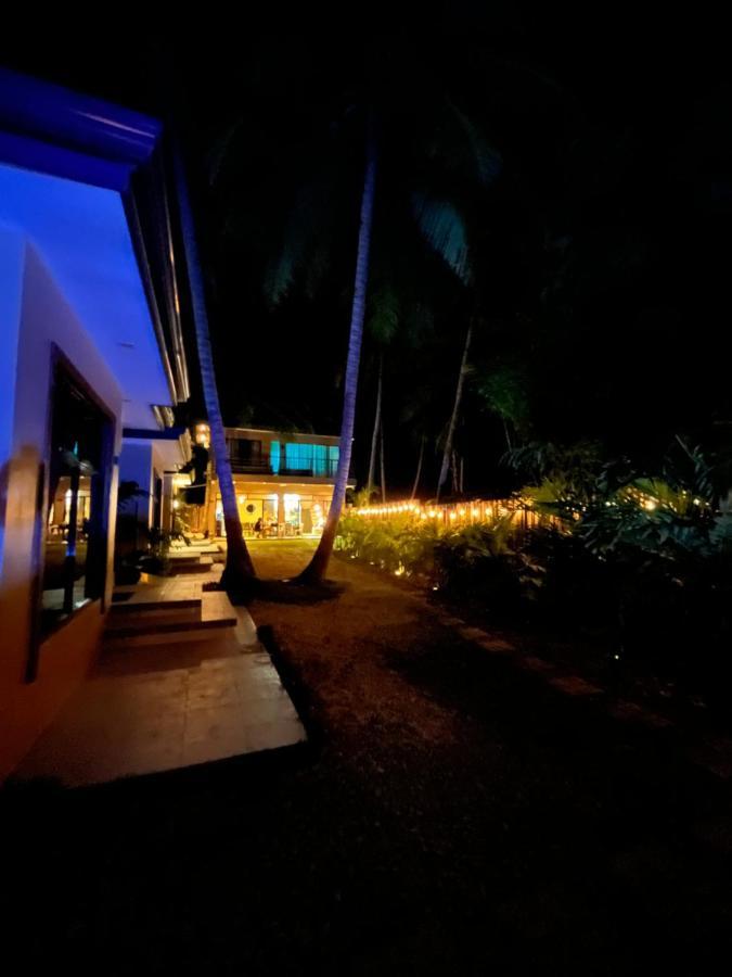 Southseas Beach Resort And Dive Center Santander Εξωτερικό φωτογραφία