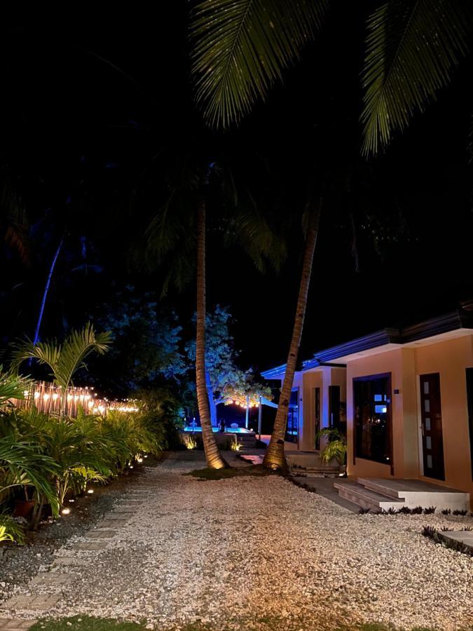 Southseas Beach Resort And Dive Center Santander Εξωτερικό φωτογραφία